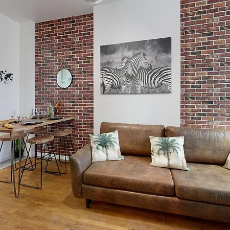 Hiver Magnifique 2 Pieces Rdc Proche Centre-ville Apartment *